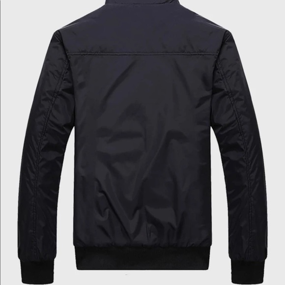 Men’s Black Quilted Bomber Jacket - Picture 4 of 6